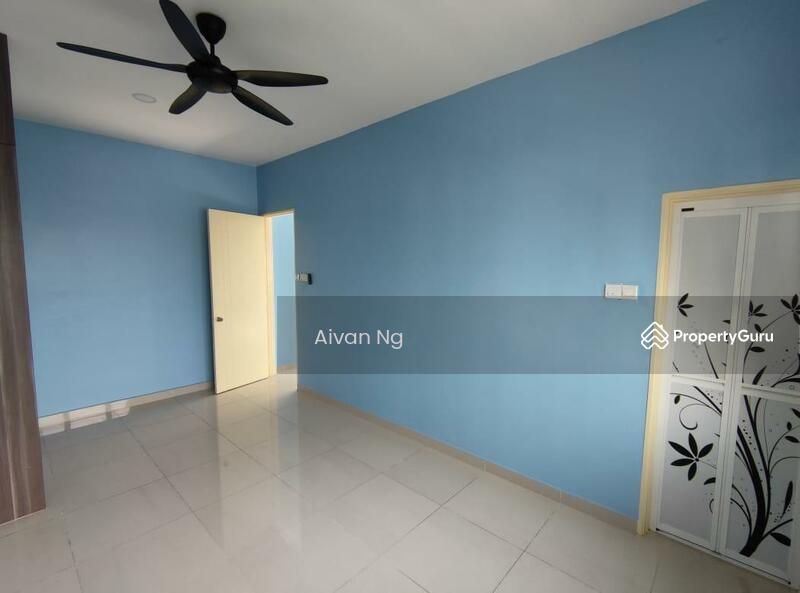 Untuk Dijual - LaVille