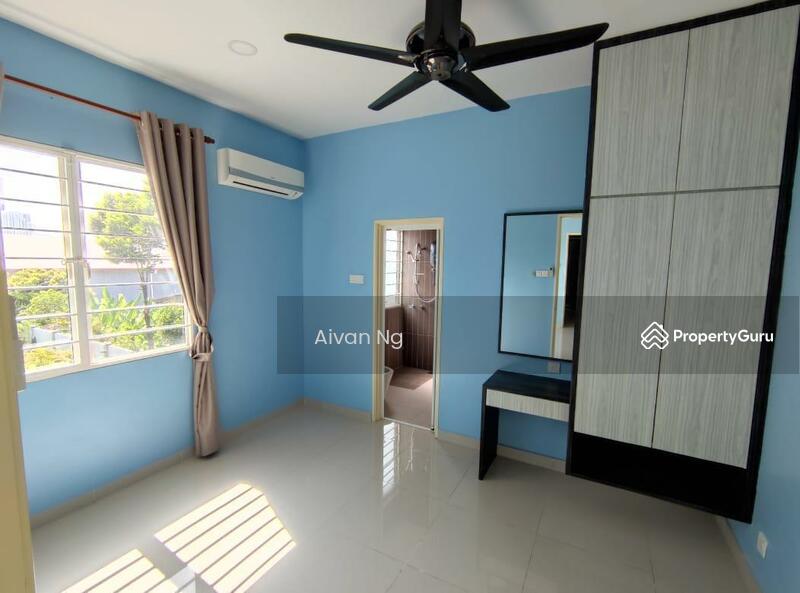 Untuk Dijual - LaVille