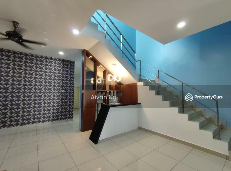 Untuk Dijual - LaVille