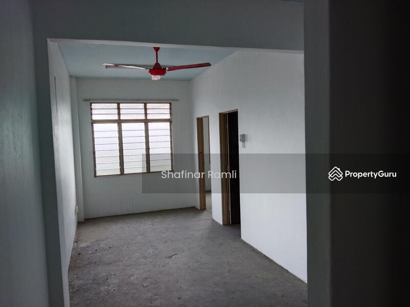 Untuk Dijual - Pelangi Apartment, Dengkil