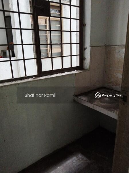 Untuk Dijual - Pelangi Apartment, Dengkil