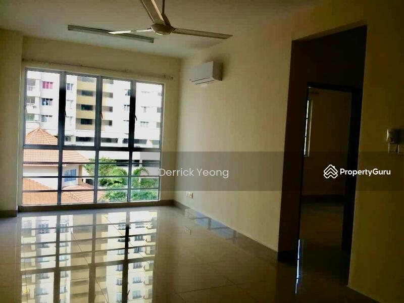 For Rent - Koi Tropika