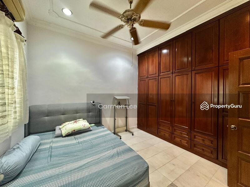 For Sale - USJ 19 Corner House