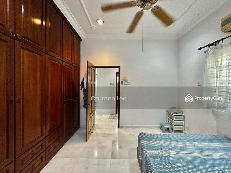 For Sale - USJ 19 Corner House