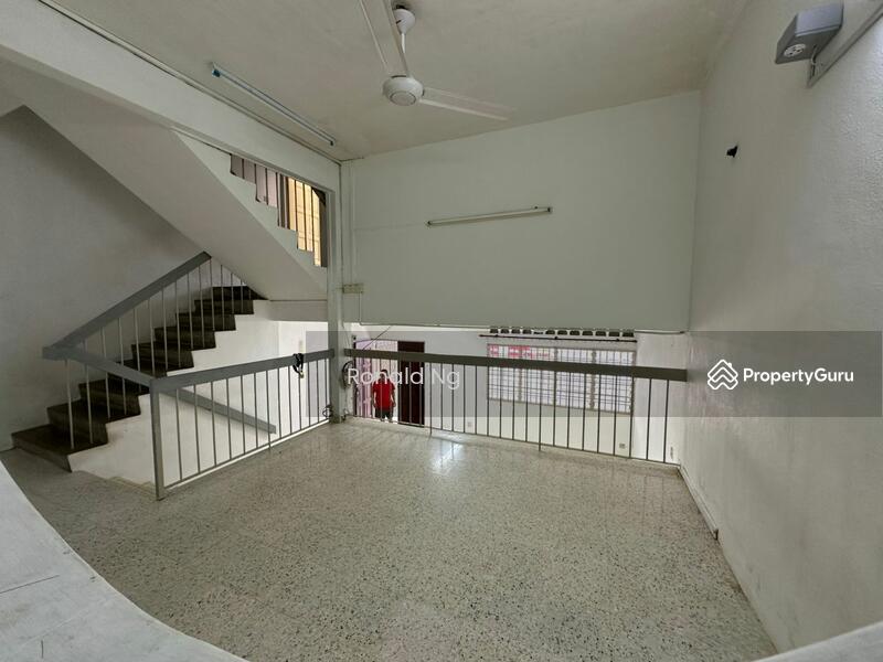 Untuk Dijual - 2 Storey Terrace Island Park Greenlane