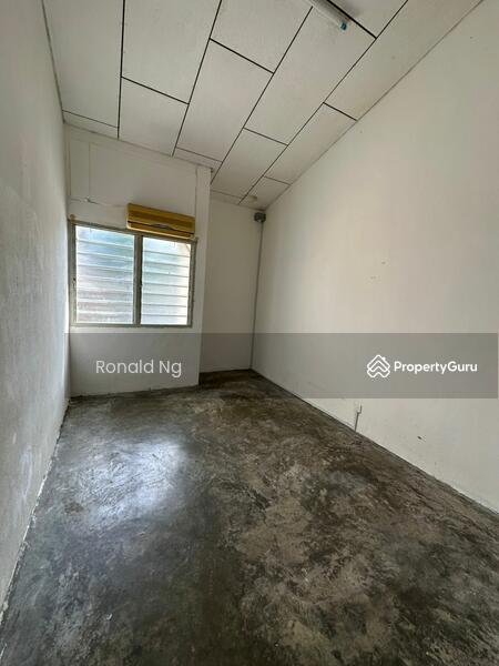 Untuk Dijual - 2 Storey Terrace Island Park Greenlane