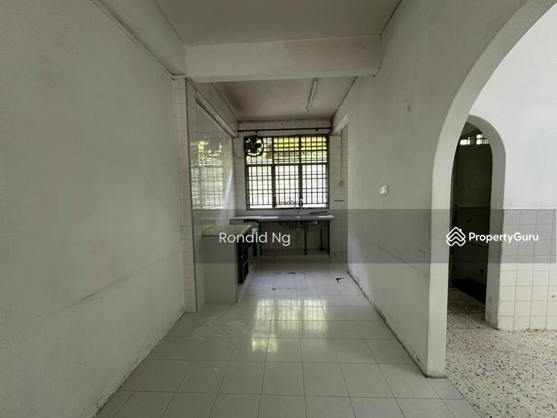 Untuk Dijual - 2 Storey Terrace Island Park Greenlane