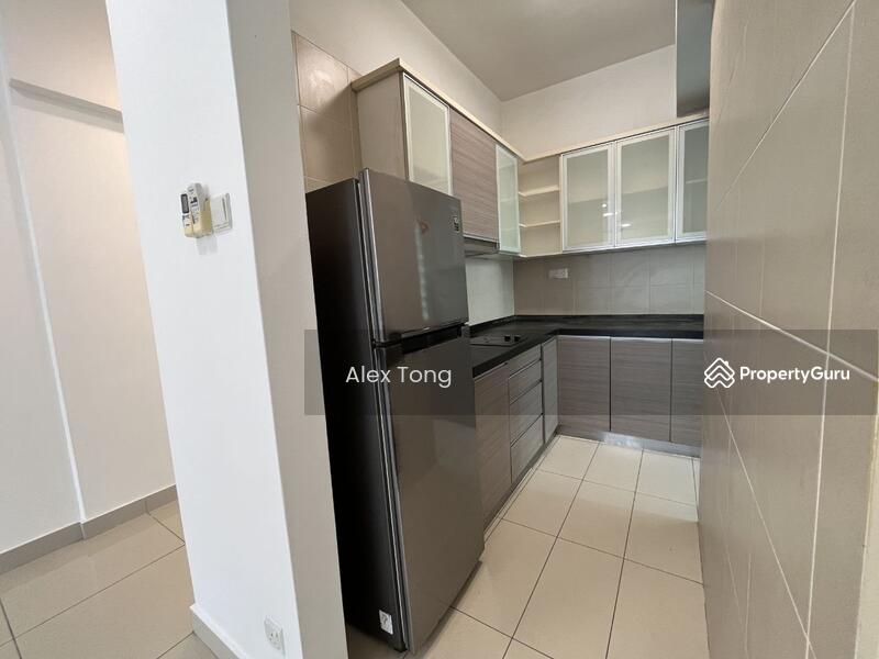 Untuk Dijual - Tiara Mutiara / The Crown