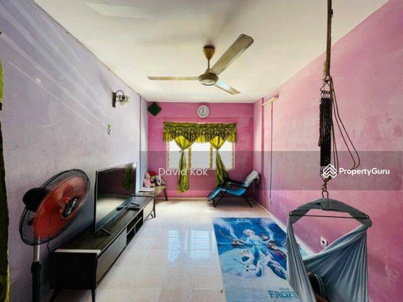 For Sale - Bandar Bukit Tinggi 1 Apartment