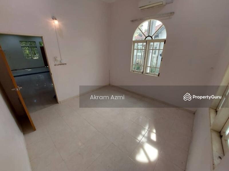 Untuk Dijual - Wakaf bharu