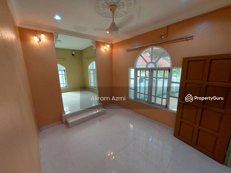 Untuk Dijual - Wakaf bharu