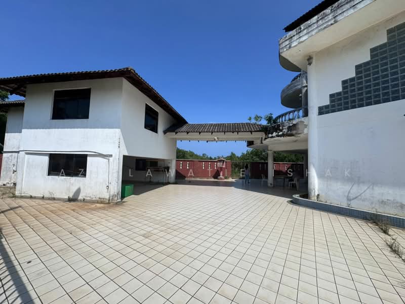 Bungalow for Sale in Kampung Pantai (Kemasik) - Fazielawatie Ishak - PropertyGuru.com.my