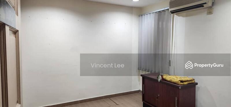 Untuk Dijual - Shop Office for Sale at Bandar Baru Ampang