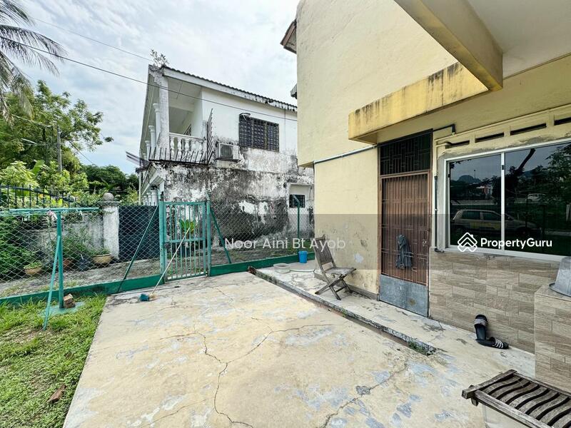 Untuk Dijual - CORNER LOT Taman Selaseh Batu Caves Gombak Terrace House