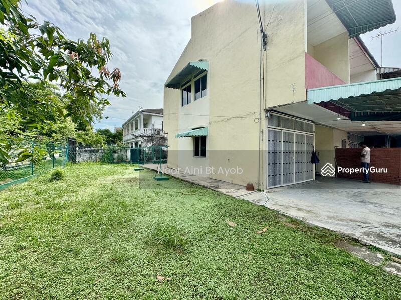 Untuk Dijual - CORNER LOT Taman Selaseh Batu Caves Gombak Terrace House
