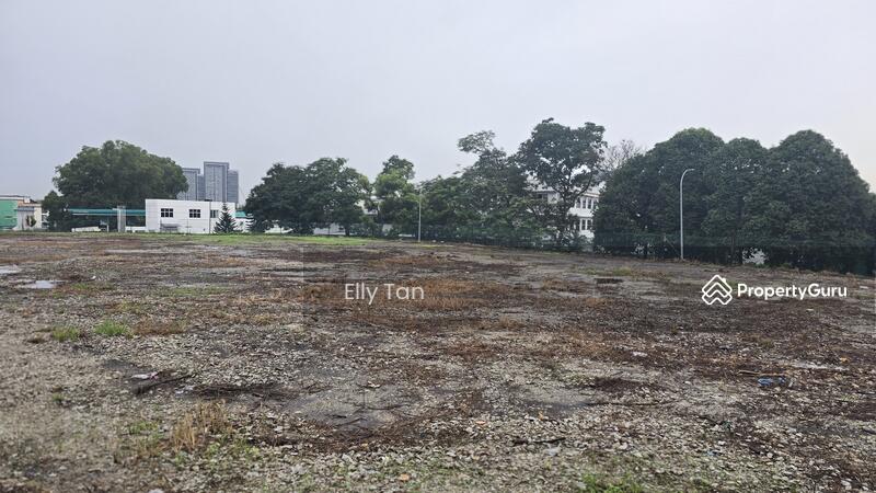 Untuk Disewa - [Hot Deal] Commercial Land Direct Access From Main Road