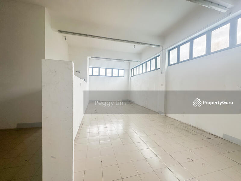 Untuk Dijual - Semi-D factory at Seksyen U8