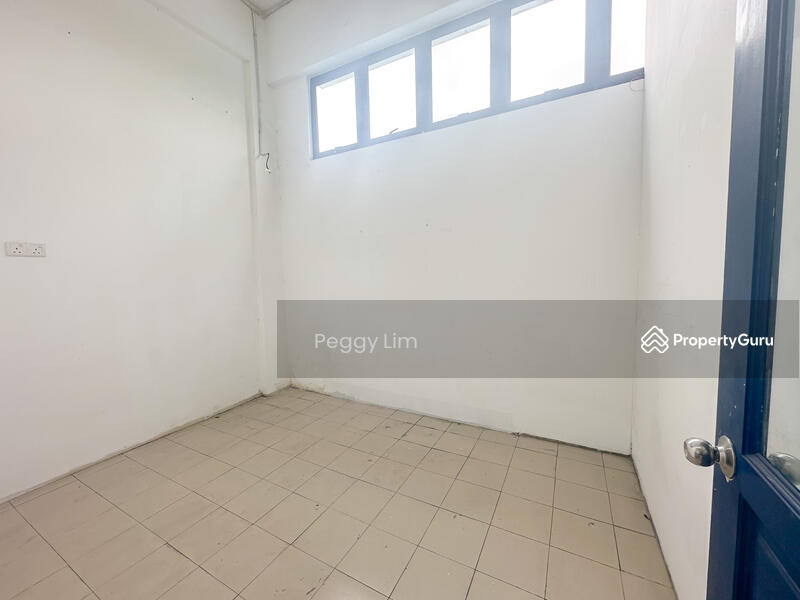 Untuk Dijual - Semi-D factory at Seksyen U8