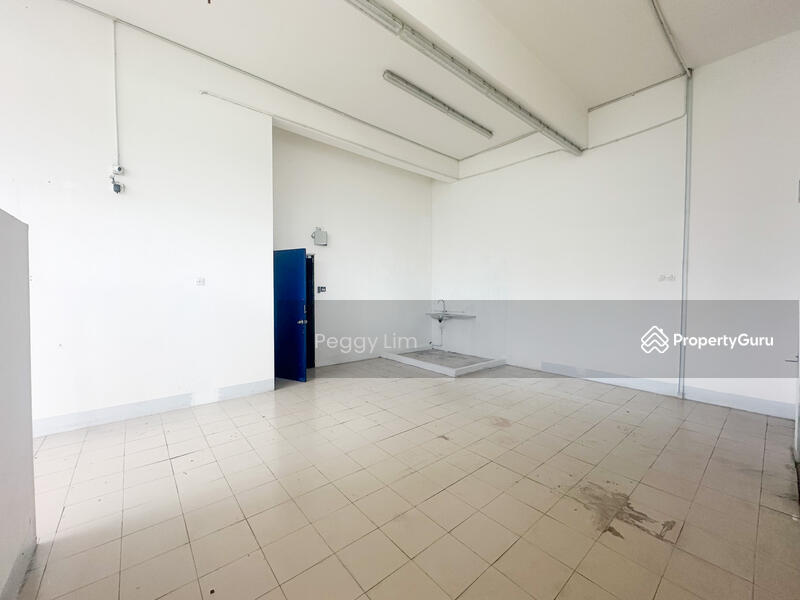 Untuk Dijual - Semi-D factory at Seksyen U8