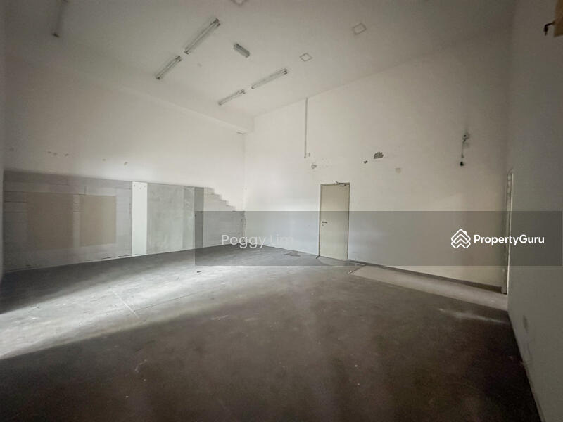 Untuk Dijual - Semi-D factory at Seksyen U8