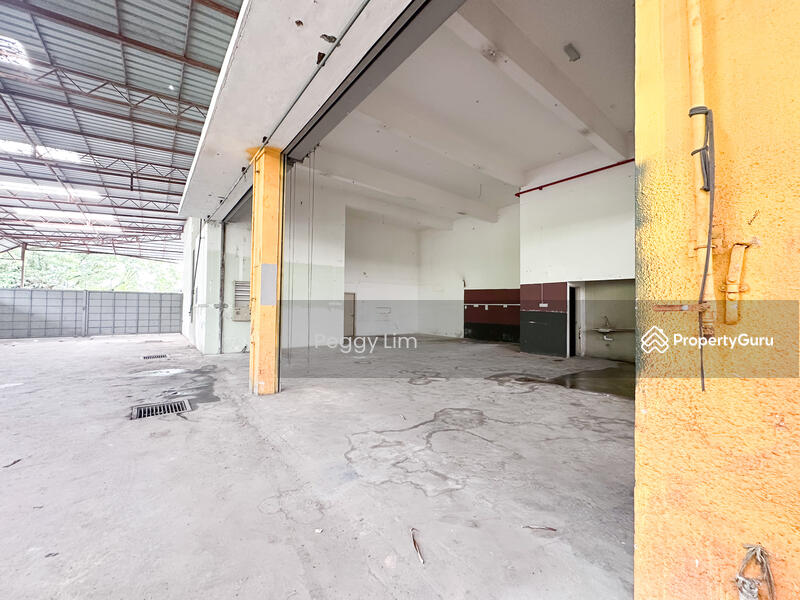 Untuk Dijual - Semi-D factory at Seksyen U8