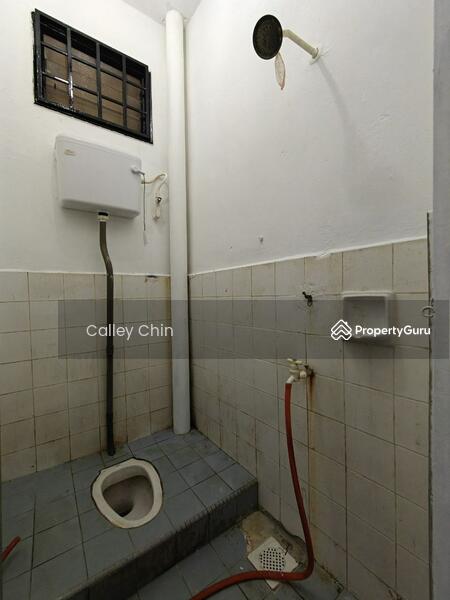 Untuk Dijual - Perling Double Storey Medium Cost