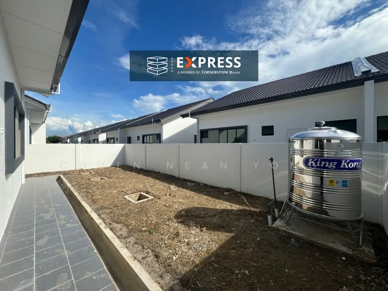 Semi-Detached House for Sale in Senadin (Miri) - Chuen Nean Yong - Exterior - PropertyGuru.com.my