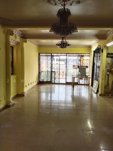Semi-Detached House for Sale in Seksyen 1 Wangsa Maju (Wangsa Maju) - Zawana BT Zaidi Ana - Living Room - PropertyGuru.com.my