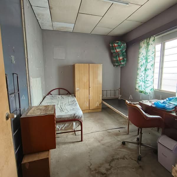 Rumah Berkembar untuk Dijual di Seksyen 1 Wangsa Maju (Wangsa Maju) - Zawana BT Zaidi Ana - Bedroom - PropertyGuru.com.my