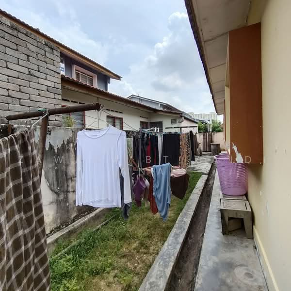 Rumah Berkembar untuk Dijual di Seksyen 1 Wangsa Maju (Wangsa Maju) - Zawana BT Zaidi Ana - Exterior - PropertyGuru.com.my