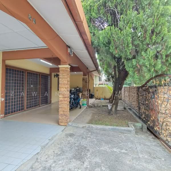 Rumah Berkembar untuk Dijual di Seksyen 1 Wangsa Maju (Wangsa Maju) - Zawana BT Zaidi Ana - Exterior - PropertyGuru.com.my