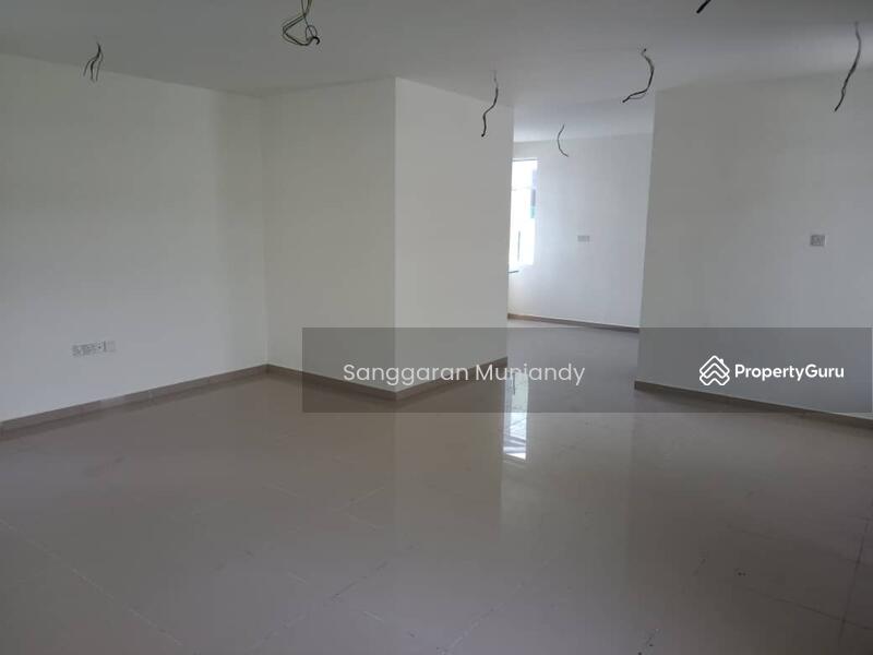 Untuk Dijual - Rumah Teres 2 Tingkat untuk Dijual di Pokok Sena
