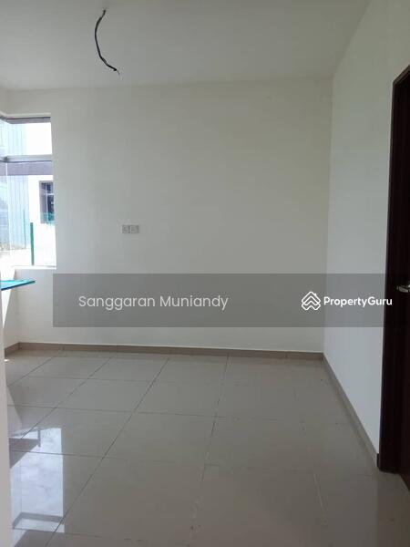 Untuk Dijual - Rumah Teres 2 Tingkat untuk Dijual di Pokok Sena