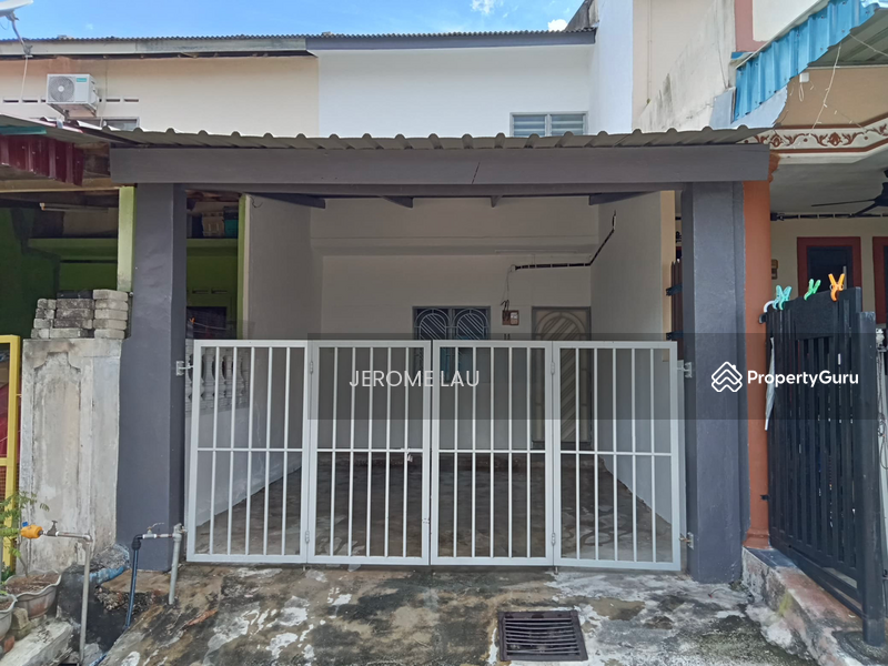 Untuk Disewa - Terrace house at Taman Delima