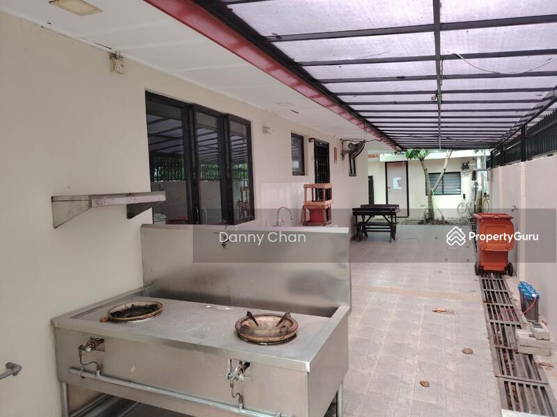 Untuk Dijual - SS3 Bungalow