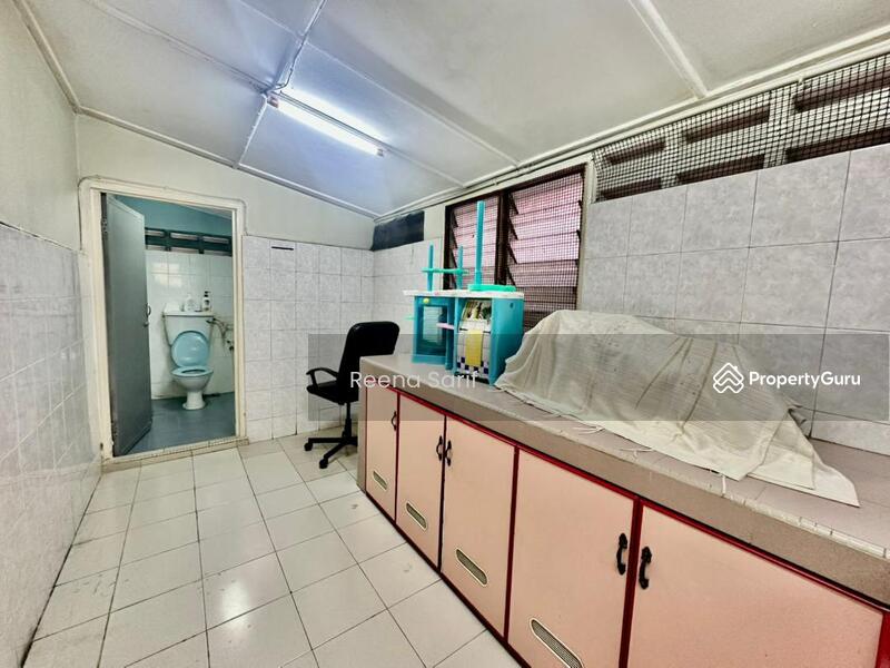 Rumah Banglo untuk Dijual di Seksyen 1 (Petaling Jaya) - Reena Sarif - PropertyGuru.com.my
