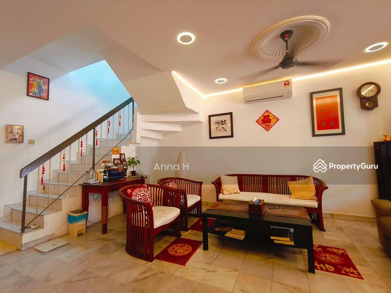 Rumah Teres 2 Tingkat untuk Dijual di Taman Cempaka (Ampang) - Anna H - PropertyGuru.com.my