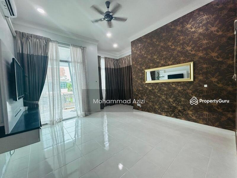 Untuk Dijual - Semi-D house at Taman Bukit Istana