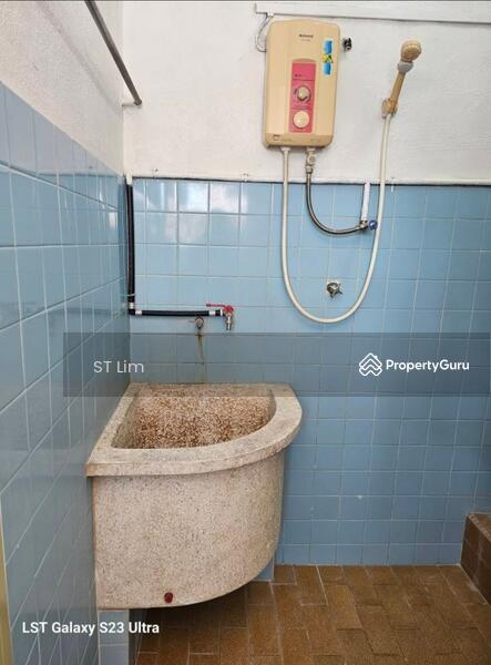 For Rent - Jalan Tengah