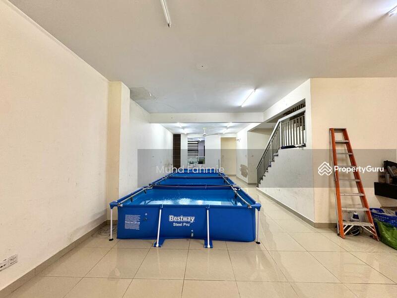 Ukay Tropika, Ampang