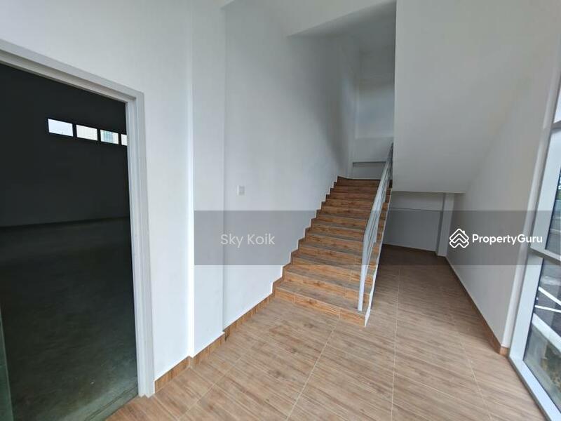 Untuk Disewa - Brand New Detached Factory The Hub Valdor