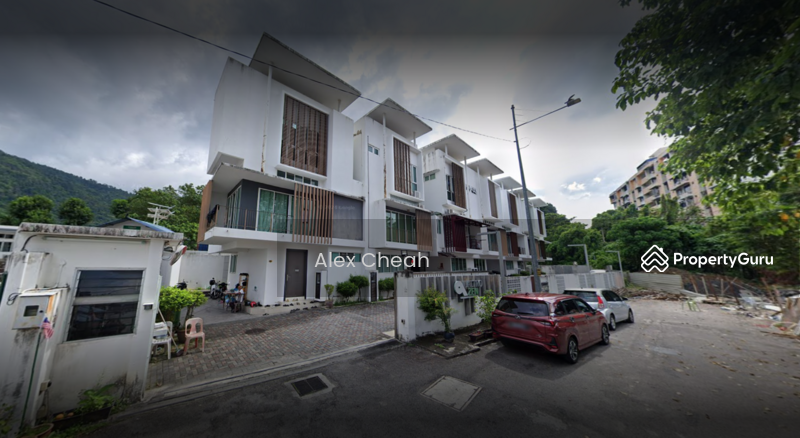 Untuk Dijual - Ayer Itam Padang Tembak Quattro Zen