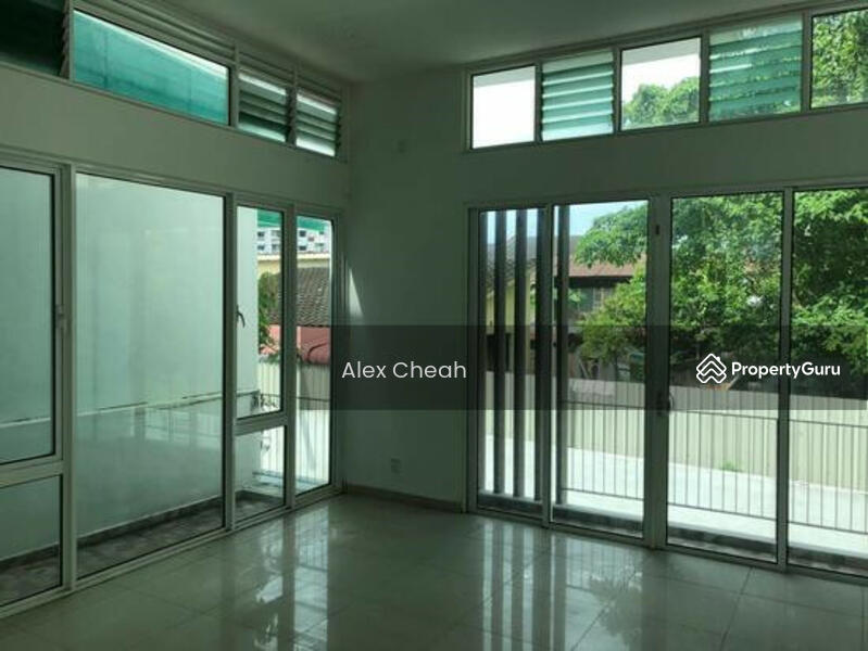 Untuk Dijual - Ayer Itam Padang Tembak Quattro Zen