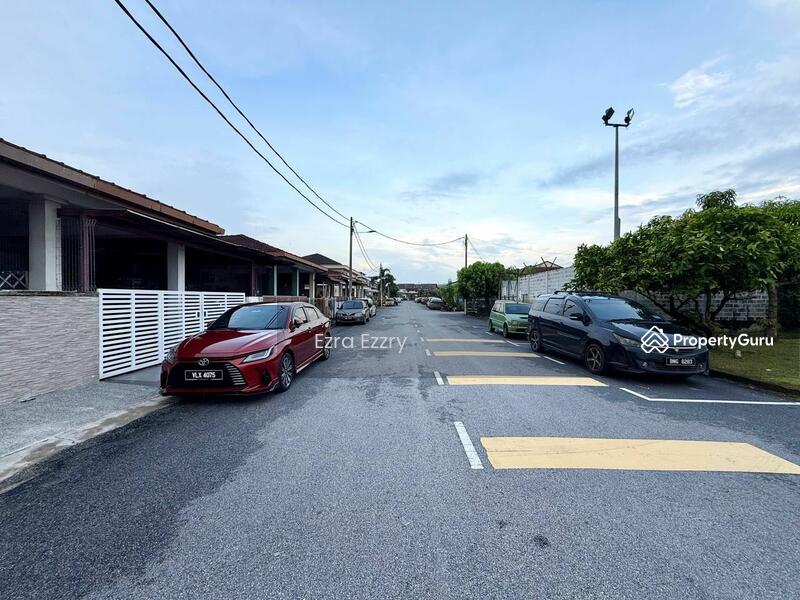 For Sale - Terrace House Taman Sri Manickavasagam Klang