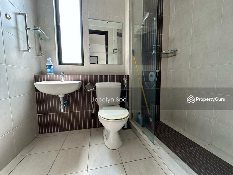 Rumah Berkembar untuk Dijual di Bandar Sungai Long (Selangor) - Jocelyn Soo - PropertyGuru.com.my