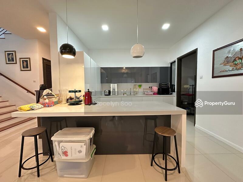 Rumah Berkembar untuk Dijual di Bandar Sungai Long (Selangor) - Jocelyn Soo - PropertyGuru.com.my