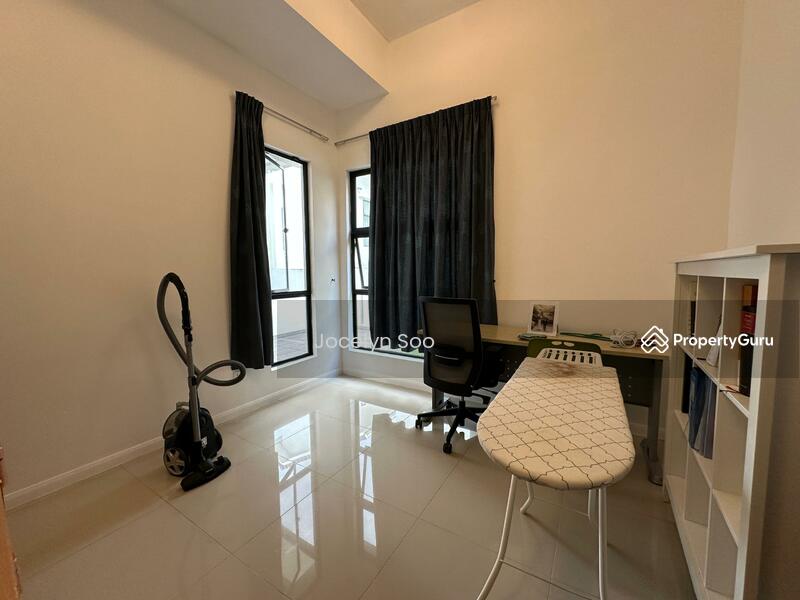 Rumah Berkembar untuk Dijual di Bandar Sungai Long (Selangor) - Jocelyn Soo - PropertyGuru.com.my