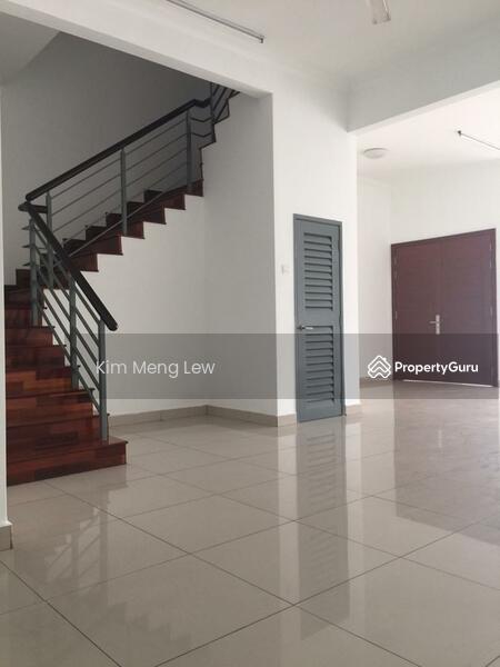 For Sale - Puteri 6