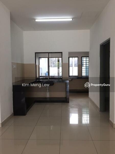 For Sale - Puteri 6