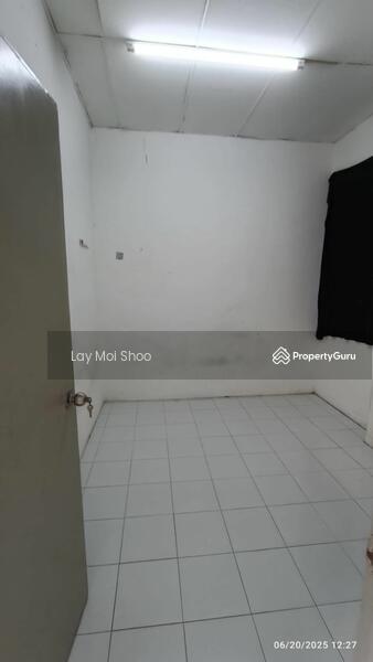 Rumah Flat untuk Dijual di Batu Caves Centerpoint - Lay Moi Shoo - PropertyGuru.com.my